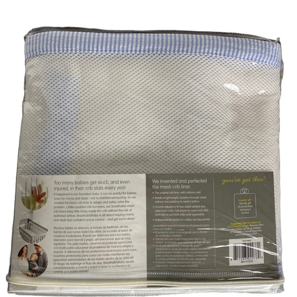 BreathableBaby Breathable Mesh Crib Liner White with Light‎ Blue Seersucker - Picture 2 of 3